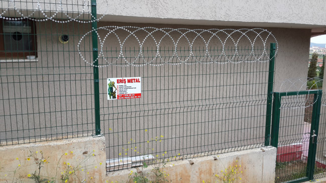 Duvar çitleri, panel çitleri 